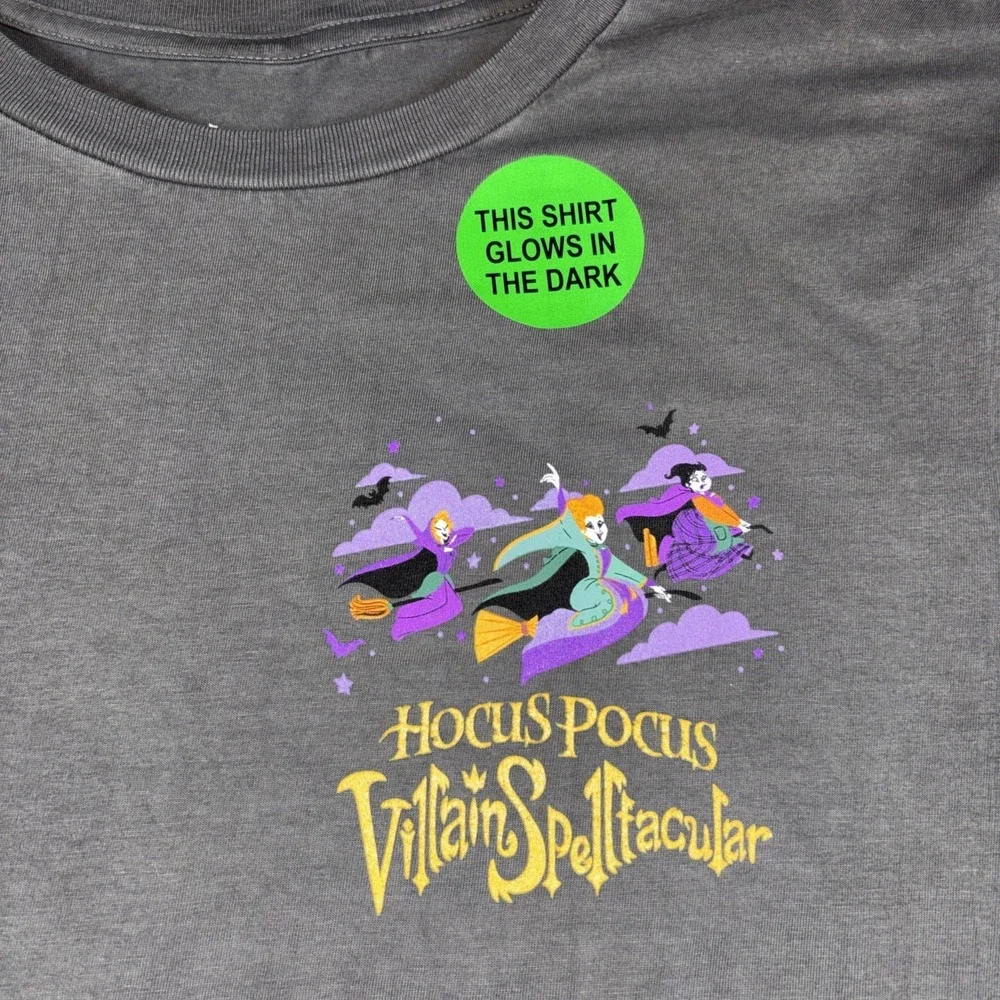 Disney Hocus‎ Pocus Villain Spelltacular Glow Shirt Medium Magic Kingdom 2025